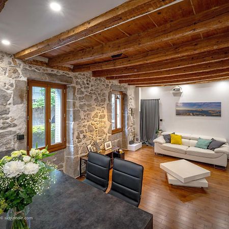 L'Ecrin De Chambery, Coeur De Centre Ville, Calme Et Espace Exteriér fotografie